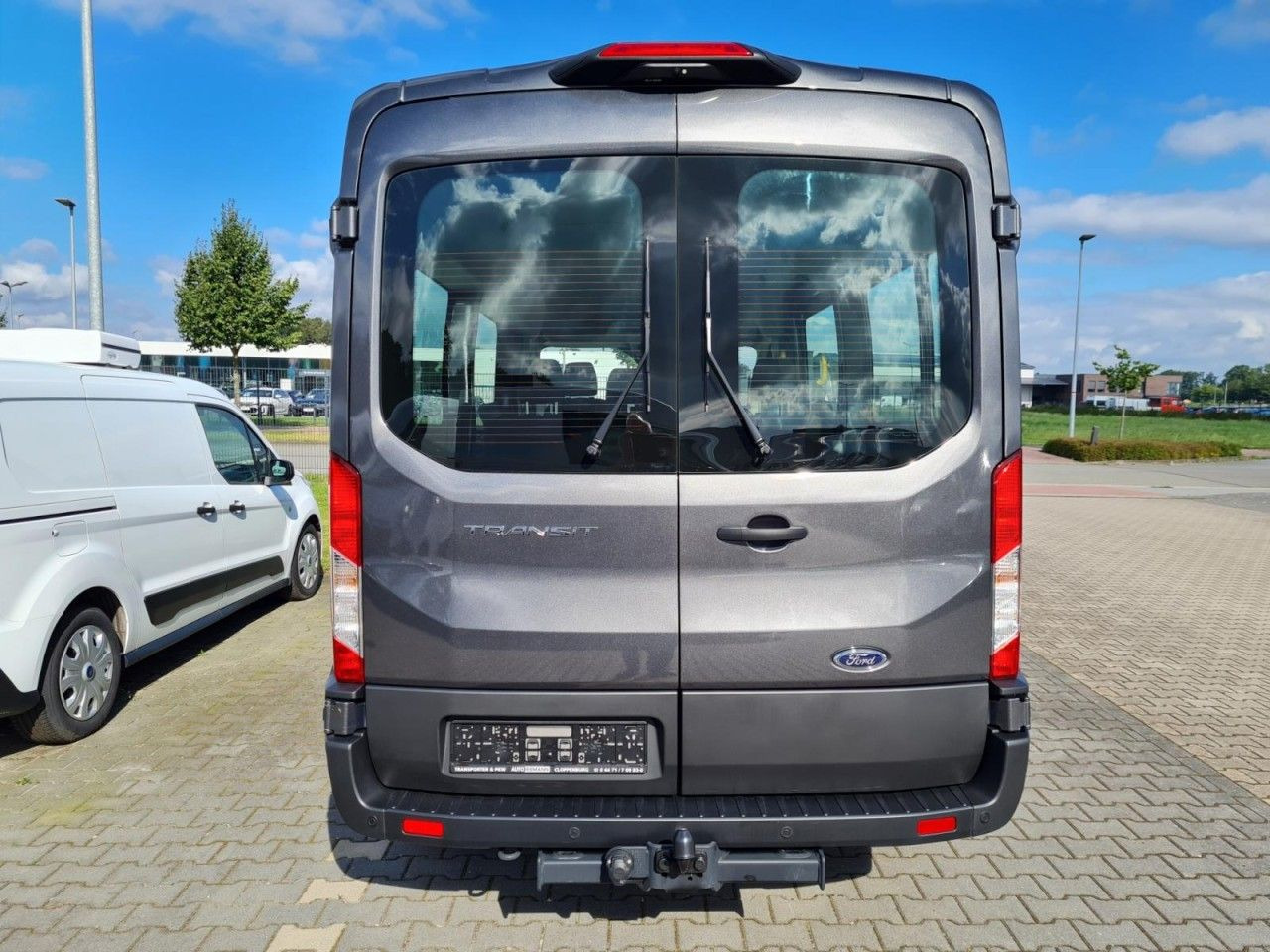 Ford Transit 350 Kombi L3 Trend 8 Sitze KAMERA AHK - Furgoneta de pasajeros: foto 4 Ford Transit 350 Kombi L3 Trend 8 Sitze KAMERA AHK - Furgoneta de pasajeros: foto 4