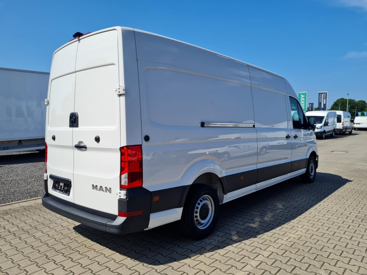 Man TGE 3.140 Kasten lang L4H3 KAMERA LED HOLZLADEBODEN - Furgón: foto 4 Man TGE 3.140 Kasten lang L4H3 KAMERA LED HOLZLADEBODEN - Furgón: foto 4