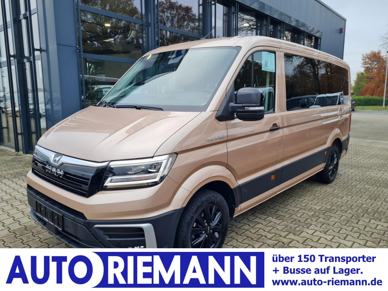 Man TGE 3.180 TDi Kombi 9 Sitze ALU KAMERA LED LEDER Sonderumbau - Minibús, Furgoneta de pasajeros: foto 1 Man TGE 3.180 TDi Kombi 9 Sitze ALU KAMERA LED LEDER Sonderumbau - Minibús, Furgoneta de pasajeros: foto 1