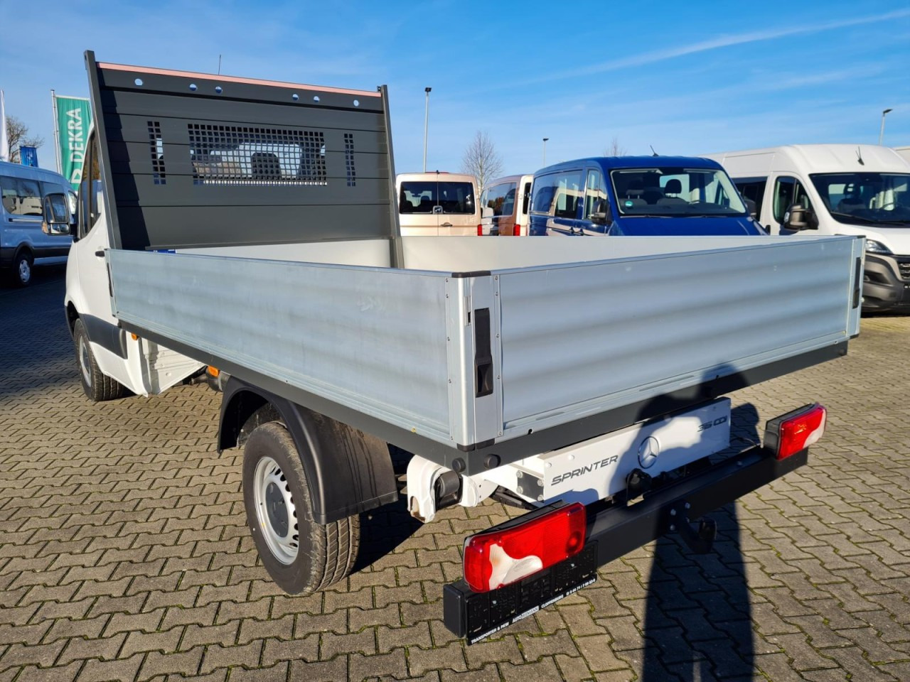 Mercedes-Benz Sprinter 315 CDI Pritsche RWD AHK TEMPOMAT MBux - Caja abierta furgoneta: foto 4 Mercedes-Benz Sprinter 315 CDI Pritsche RWD AHK TEMPOMAT MBux - Caja abierta furgoneta: foto 4
