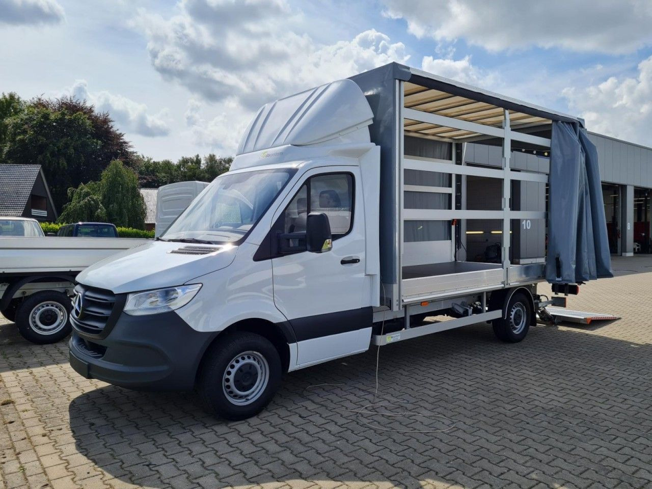 Mercedes-Benz Sprinter 315 Cdi Pritsche Schiebe Plane LBW KLIM - Furgoneta con caja de lona: foto 2 Mercedes-Benz Sprinter 315 Cdi Pritsche Schiebe Plane LBW KLIM - Furgoneta con caja de lona: foto 2