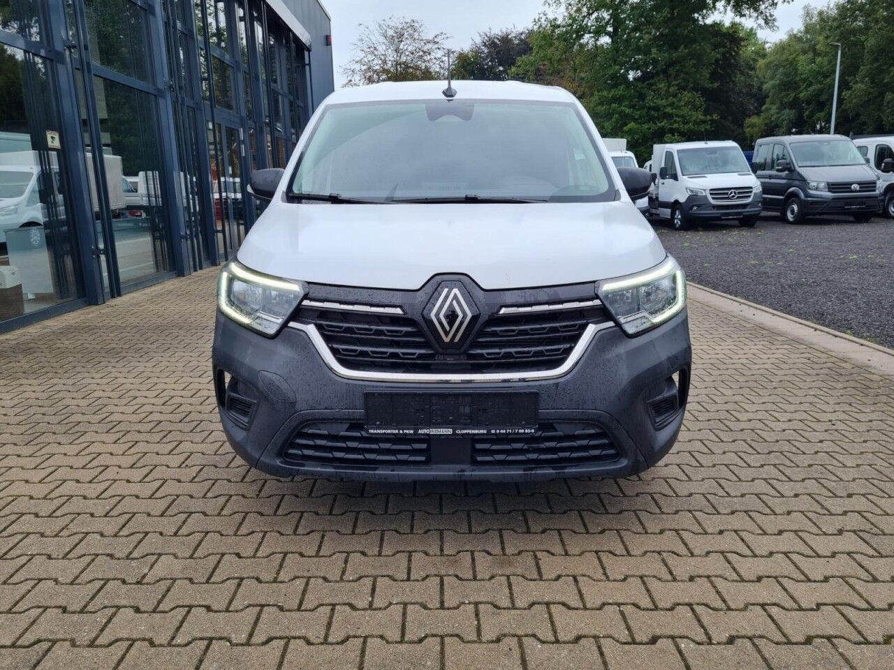 Renault Kangoo Van Kasten L1H1 TCe 1.3i KLIMA PDC TEMPOMAT - Furgoneta pequeña: foto 2 Renault Kangoo Van Kasten L1H1 TCe 1.3i KLIMA PDC TEMPOMAT - Furgoneta pequeña: foto 2