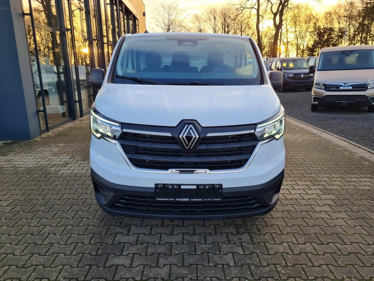 Renault Trafic Kasten L2H1 AHK KAMERA KLIMA LED ALLWETTER - Furgoneta pequeña: foto 2 Renault Trafic Kasten L2H1 AHK KAMERA KLIMA LED ALLWETTER - Furgoneta pequeña: foto 2
