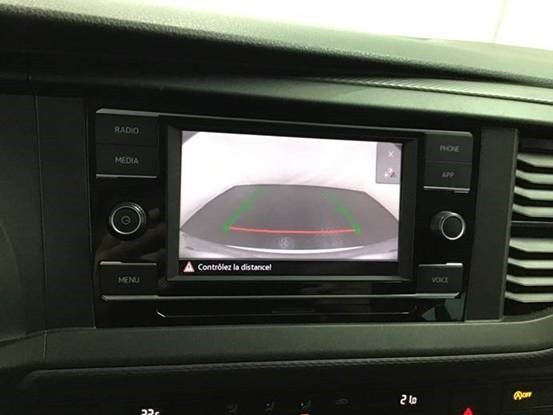 VW T6.1 Caravelle TDI lang 9 Sitzer 2 Schiebetüren Trendl. - Minibús, Furgoneta de pasajeros: foto 5 VW T6.1 Caravelle TDI lang 9 Sitzer 2 Schiebetüren Trendl. - Minibús, Furgoneta de pasajeros: foto 5