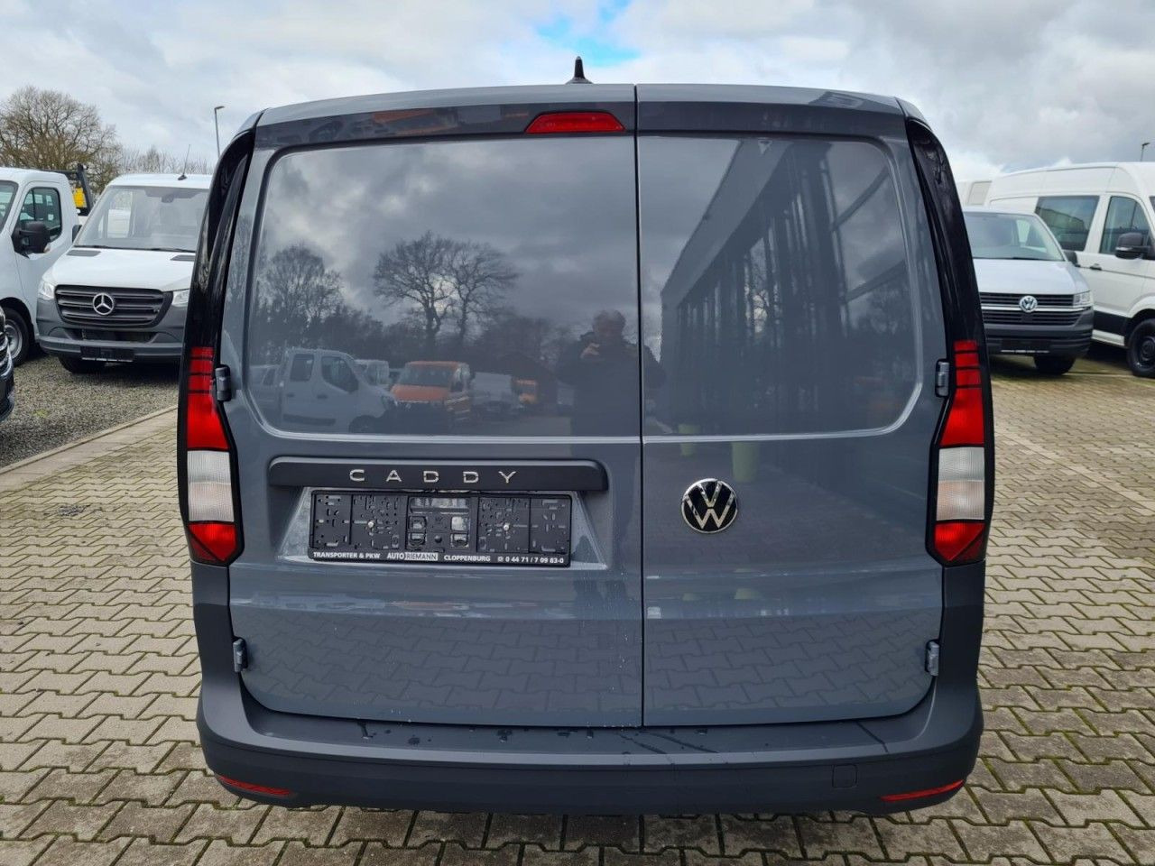 Volkswagen Caddy Kasten Cargo TDI Maxi PDC KLIMA TEMPOMAT - Furgoneta pequeña: foto 5 Volkswagen Caddy Kasten Cargo TDI Maxi PDC KLIMA TEMPOMAT - Furgoneta pequeña: foto 5