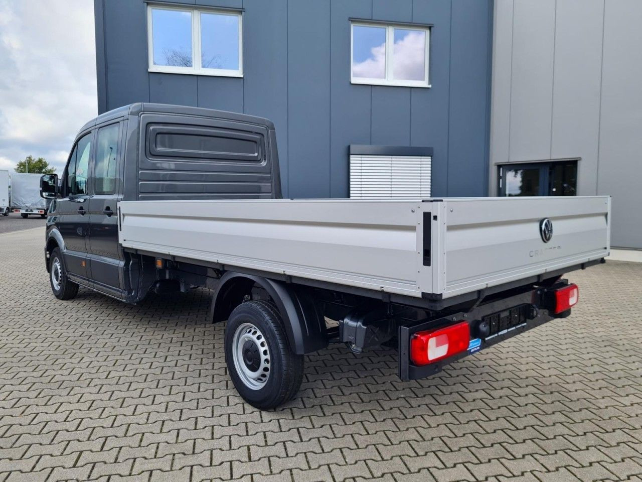 Volkswagen Crafter 35 Doka 7-Sitze MAXI L4 KLIMA TEMPOMAT - Caja abierta furgoneta, Furgoneta combi: foto 4 Volkswagen Crafter 35 Doka 7-Sitze MAXI L4 KLIMA TEMPOMAT - Caja abierta furgoneta, Furgoneta combi: foto 4