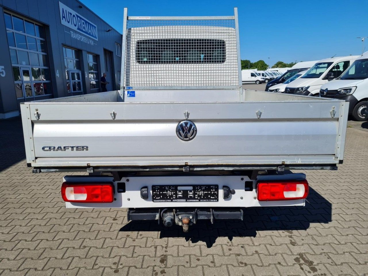 Volkswagen Crafter 35 Doka MR 7-Sitze AHK KLIMA KOMFORT - Caja abierta furgoneta: foto 5 Volkswagen Crafter 35 Doka MR 7-Sitze AHK KLIMA KOMFORT - Caja abierta furgoneta: foto 5
