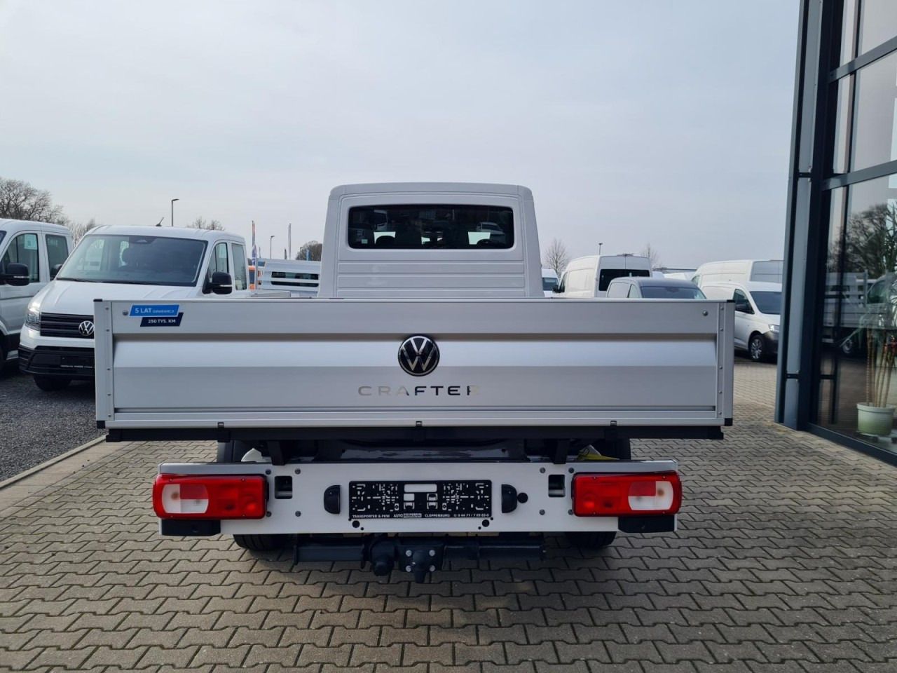 Volkswagen Crafter 35 Doka Pritsche L4 AHK Heckfenster PDC - Caja abierta furgoneta, Furgoneta combi: foto 5 Volkswagen Crafter 35 Doka Pritsche L4 AHK Heckfenster PDC - Caja abierta furgoneta, Furgoneta combi: foto 5