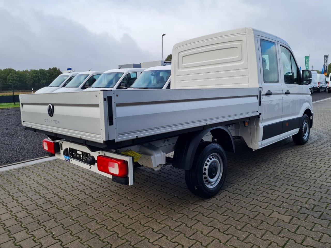 Volkswagen Crafter 35 Doka TDI Pritsche MR KLIMA TEMPOMAT - Caja abierta furgoneta, Furgoneta combi: foto 4 Volkswagen Crafter 35 Doka TDI Pritsche MR KLIMA TEMPOMAT - Caja abierta furgoneta, Furgoneta combi: foto 4