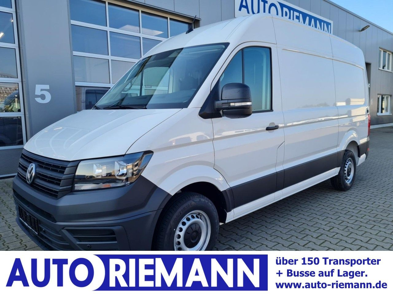 Volkswagen Crafter 35 Kasten MR L3H3 AG KLIMA KAMERA NAVI_A - Furgón: foto 1 Volkswagen Crafter 35 Kasten MR L3H3 AG KLIMA KAMERA NAVI_A - Furgón: foto 1
