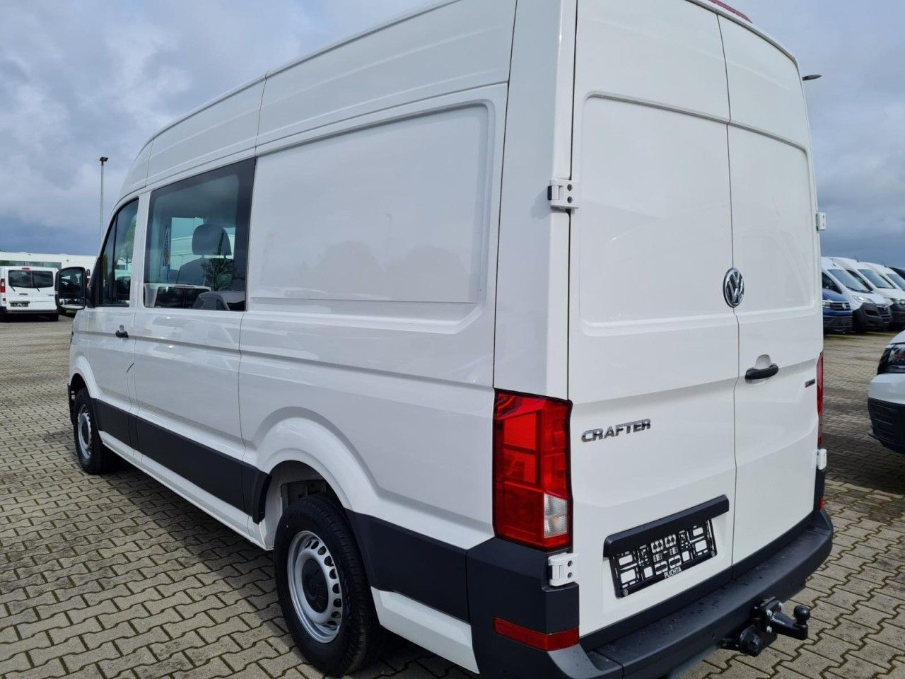 Volkswagen Crafter 35 Kasten Plus Doka mixto 4motion AHK - Furgón, Furgoneta combi: foto 5 Volkswagen Crafter 35 Kasten Plus Doka mixto 4motion AHK - Furgón, Furgoneta combi: foto 5