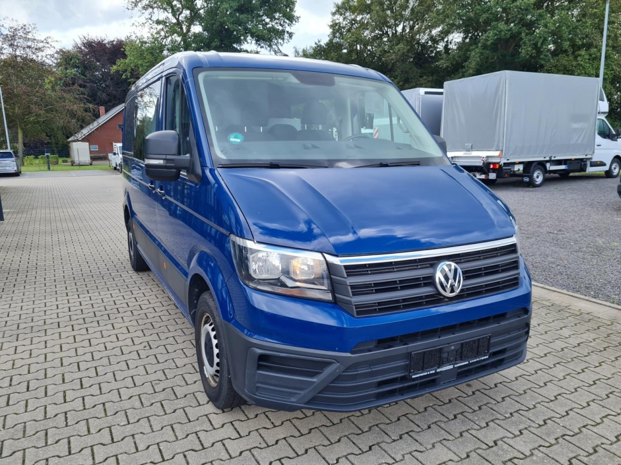 Volkswagen Crafter 35 Kasten Plus Doka mixto NAVI AHK 6 Sitzer - Furgón, Furgoneta combi: foto 2 Volkswagen Crafter 35 Kasten Plus Doka mixto NAVI AHK 6 Sitzer - Furgón, Furgoneta combi: foto 2