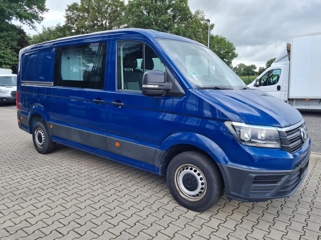 Volkswagen Crafter 35 Kasten Plus Doka mixto NAVI AHK 6 Sitzer - Furgón, Furgoneta combi: foto 3 Volkswagen Crafter 35 Kasten Plus Doka mixto NAVI AHK 6 Sitzer - Furgón, Furgoneta combi: foto 3