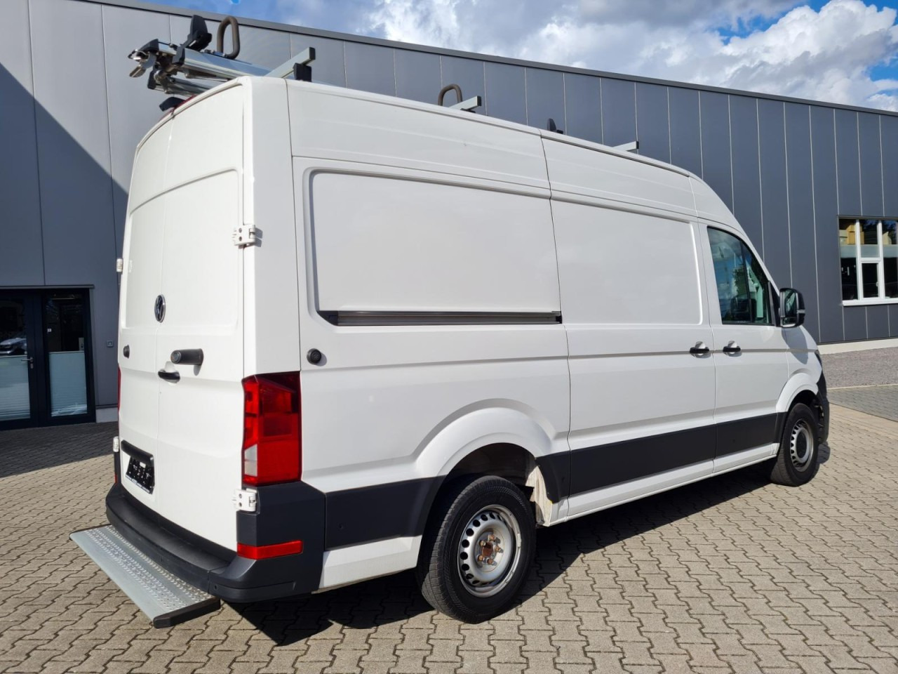 Volkswagen Crafter 35 Kasten TDI MR L3H3 NAVI TOUCH KAMERA - Furgón: foto 4 Volkswagen Crafter 35 Kasten TDI MR L3H3 NAVI TOUCH KAMERA - Furgón: foto 4