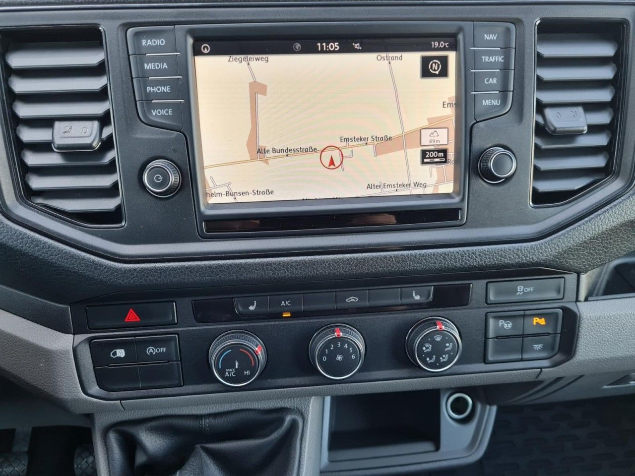 Furgón Volkswagen Crafter 35 Kasten TDI MR L3H3 RWD AHK: foto 13