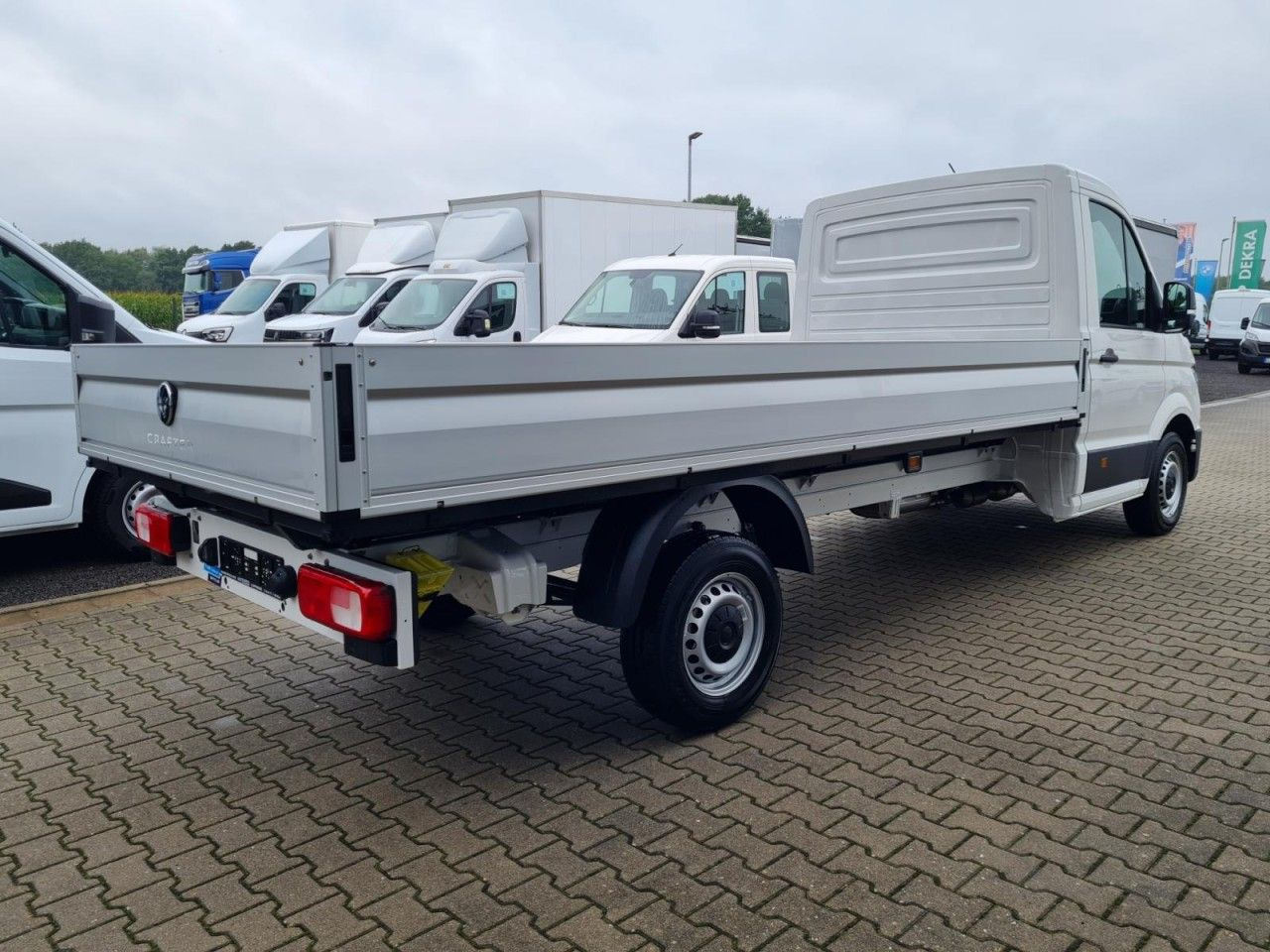 Volkswagen Crafter 35 Pritsche TDI Pritsche L4 KLIMA TEMPOM - Caja abierta furgoneta: foto 4 Volkswagen Crafter 35 Pritsche TDI Pritsche L4 KLIMA TEMPOM - Caja abierta furgoneta: foto 4