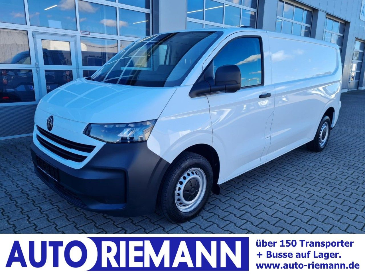 Volkswagen T7 Kasten TDI 4Motion LR L2H1 LED KAMERA TEMPOMA - Furgoneta pequeña: foto 1 Volkswagen T7 Kasten TDI 4Motion LR L2H1 LED KAMERA TEMPOMA - Furgoneta pequeña: foto 1