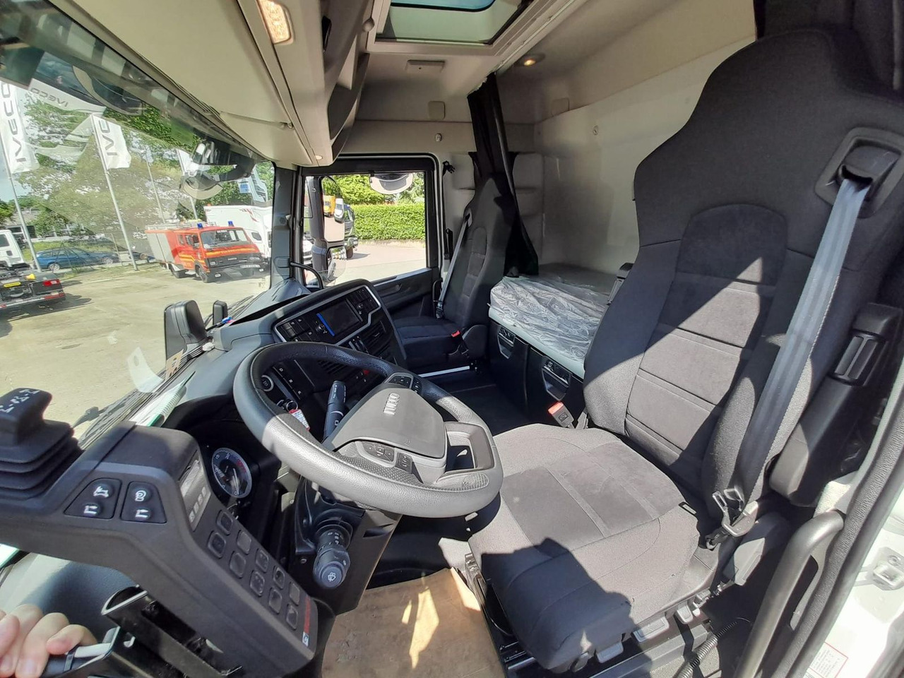 Volquete camión Iveco AD280X46Y/PS ON HIAB 490PS Lenk-Lift: foto 12
