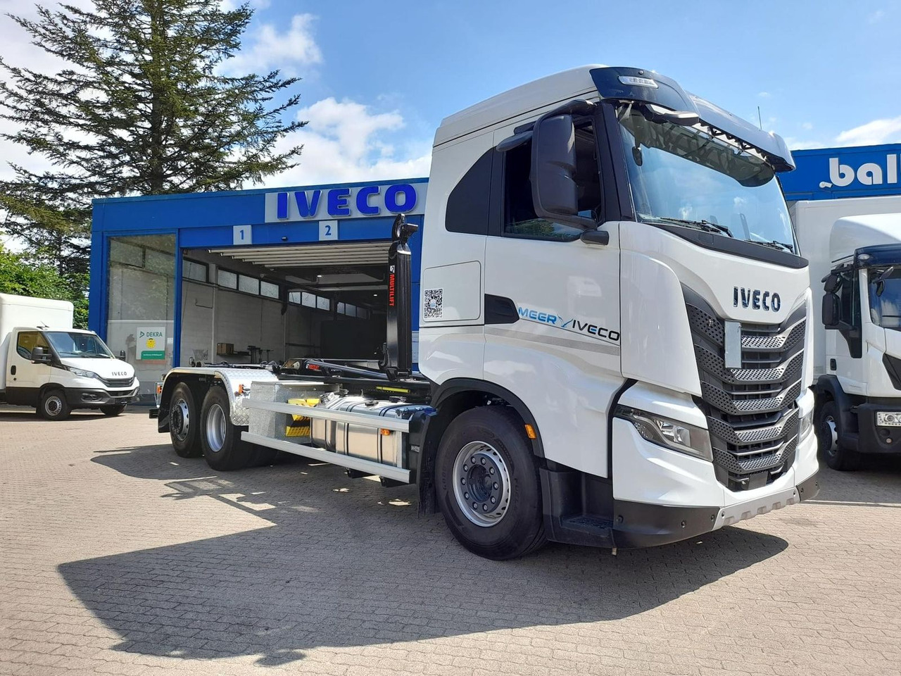 Volquete camión Iveco AD280X46Y/PS ON HIAB 490PS Lenk-Lift: foto 10