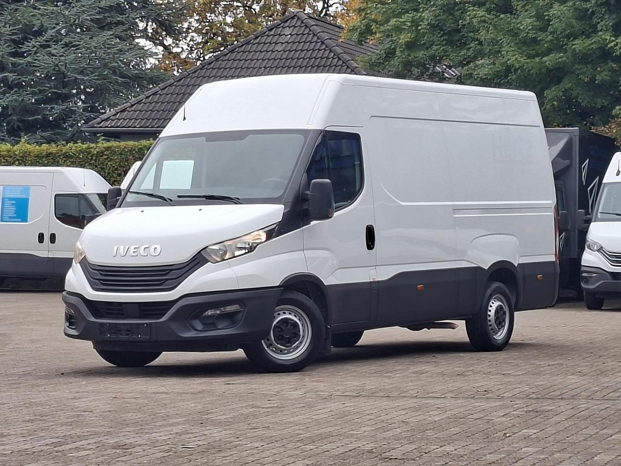 Iveco Daily 35S16V 3520L*Klima*Radio* - Furgón: foto 1 Iveco Daily 35S16V 3520L*Klima*Radio* - Furgón: foto 1