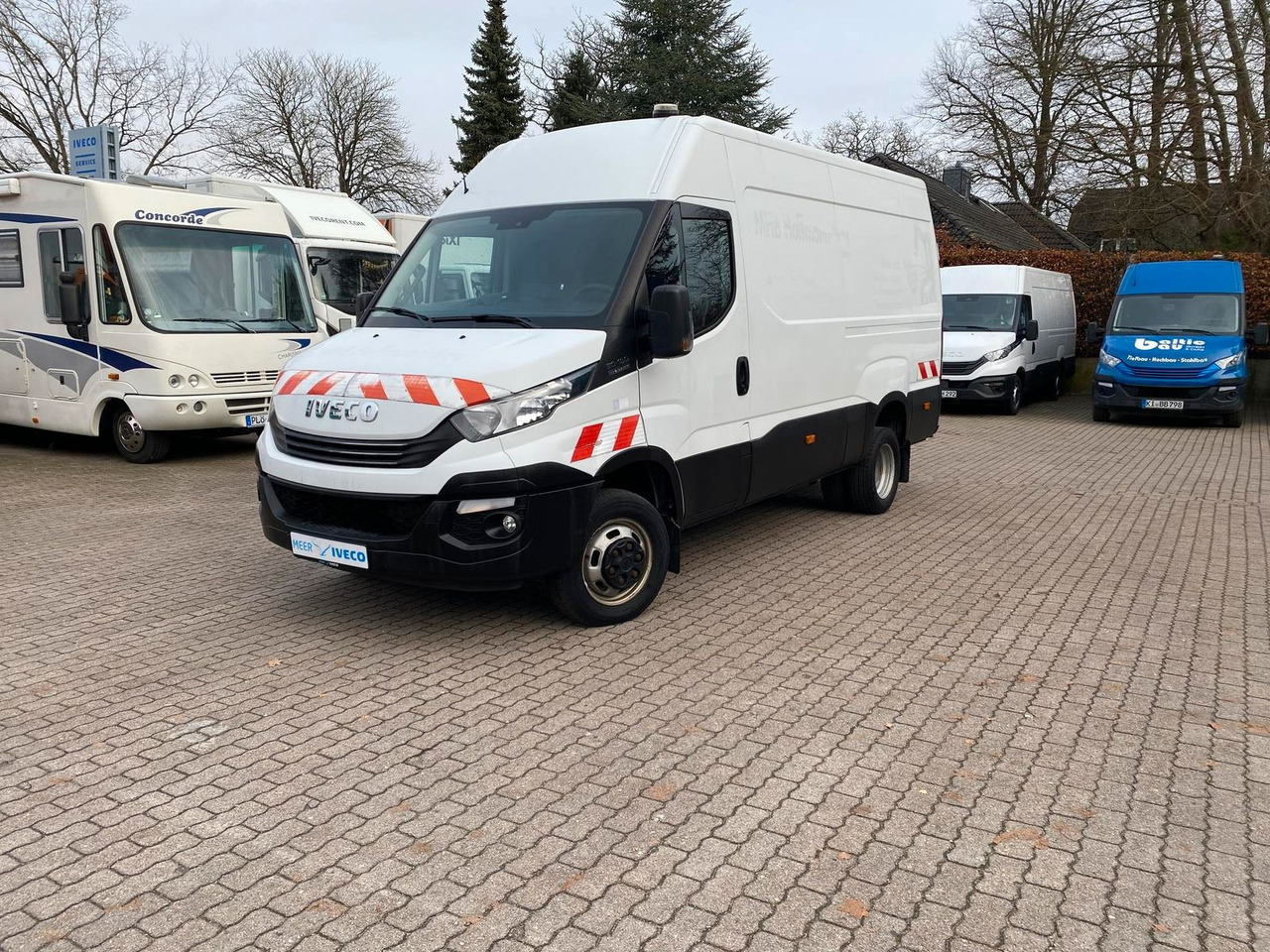 Iveco Daily 50C18HA8V 3520L *AHK* KLIMA*Sitzheizung... - Furgón: foto 1 Iveco Daily 50C18HA8V 3520L *AHK* KLIMA*Sitzheizung... - Furgón: foto 1
