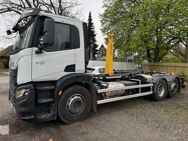 Iveco X-WAY AD280X46Y/PS ON Palfinger PH T20 SLD5 3... - Volquete camión: foto 4 Iveco X-WAY AD280X46Y/PS ON Palfinger PH T20 SLD5 3... - Volquete camión: foto 4