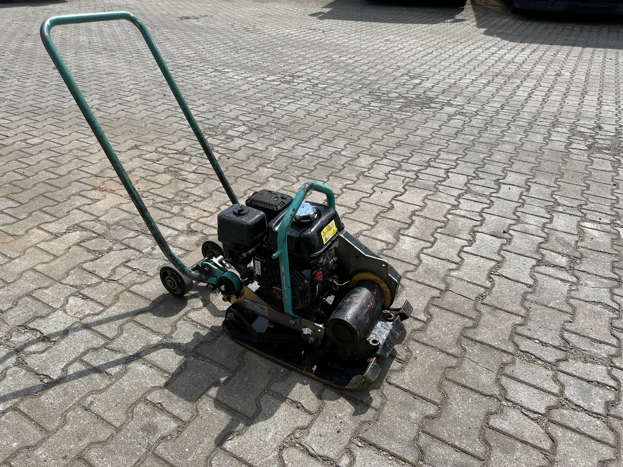 Ammann APF12/40 Rüttelplatte 69 kg - Plancha reversible: foto 4 Ammann APF12/40 Rüttelplatte 69 kg - Plancha reversible: foto 4