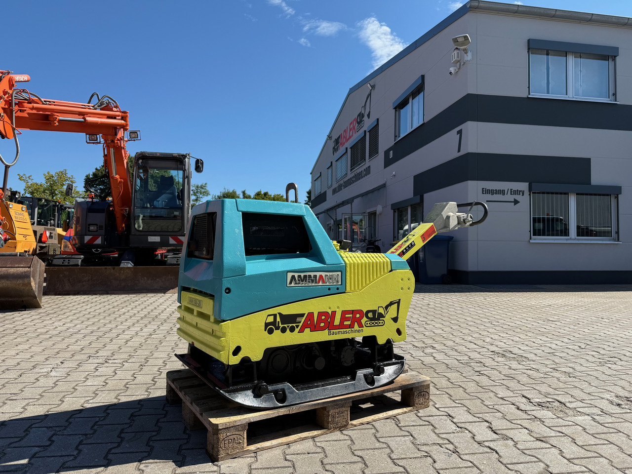 Ammann AVH 100-20 Rüttelplatte E-Start - Plancha reversible: foto 2 Ammann AVH 100-20 Rüttelplatte E-Start - Plancha reversible: foto 2