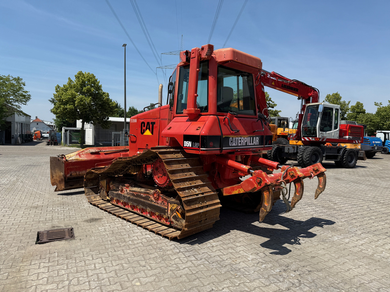 CATERPILLAR D5N FTC LGP Raupe mit 6-Wege + Heckaufreißer - Bulldozer: foto 5 CATERPILLAR D5N FTC LGP Raupe mit 6-Wege + Heckaufreißer - Bulldozer: foto 5