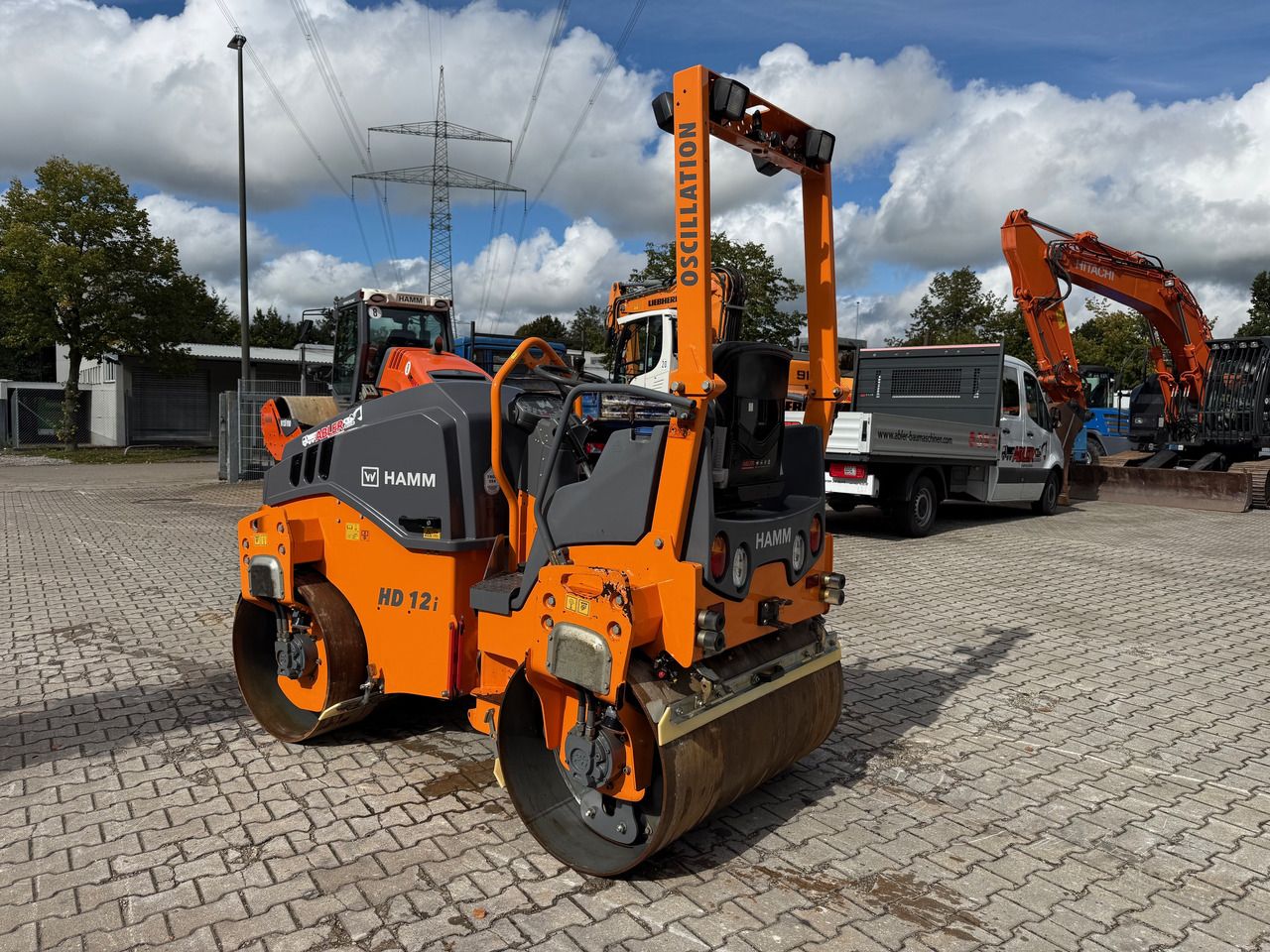 HAMM HD12i VO VIO Tandemwalze mit Oszillation - Apisonadora de asfalto: foto 4 HAMM HD12i VO VIO Tandemwalze mit Oszillation - Apisonadora de asfalto: foto 4