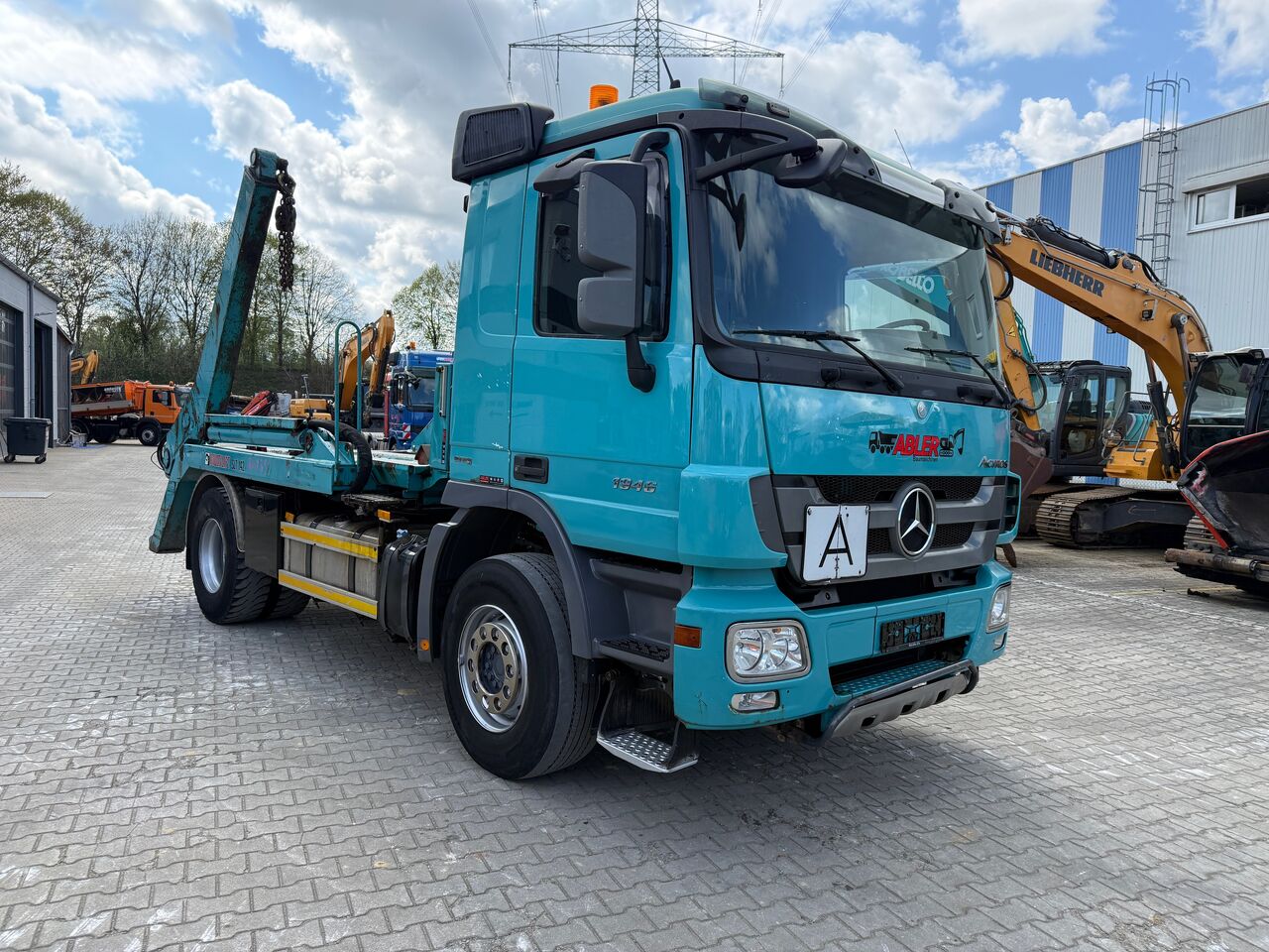 Mercedes 1946 Actros MP3 Absetzkipper AHK mit hydraulik - Portacontenedor de cadenas camión: foto 3 Mercedes 1946 Actros MP3 Absetzkipper AHK mit hydraulik - Portacontenedor de cadenas camión: foto 3