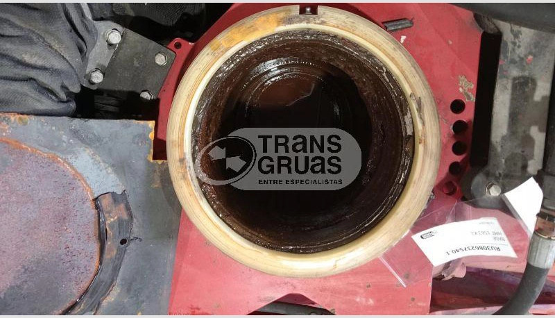 Grúa para camión para Camión Grúa HMF 1563 K2 solo para recambios: foto 10 Grúa para camión para Camión Grúa HMF 1563 K2 solo para recambios: foto 10