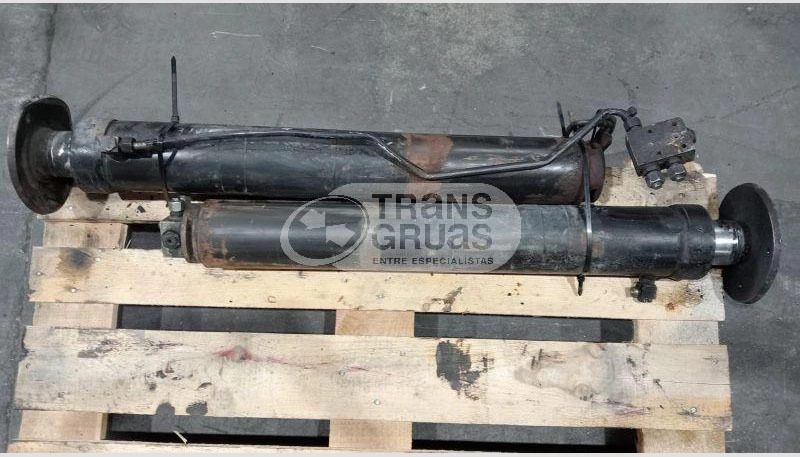 Grúa para camión para Camión Grúa HMF 1563 K2 solo para recambios: foto 7 Grúa para camión para Camión Grúa HMF 1563 K2 solo para recambios: foto 7