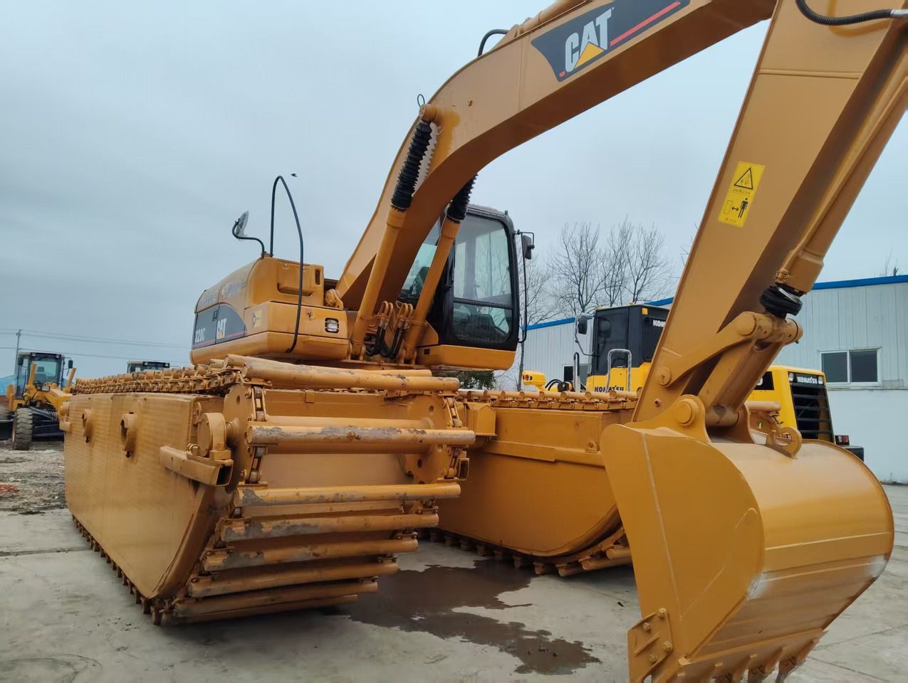 CATERPILLAR 320C swamp buggy - Excavadora anfibia: foto 2 CATERPILLAR 320C swamp buggy - Excavadora anfibia: foto 2