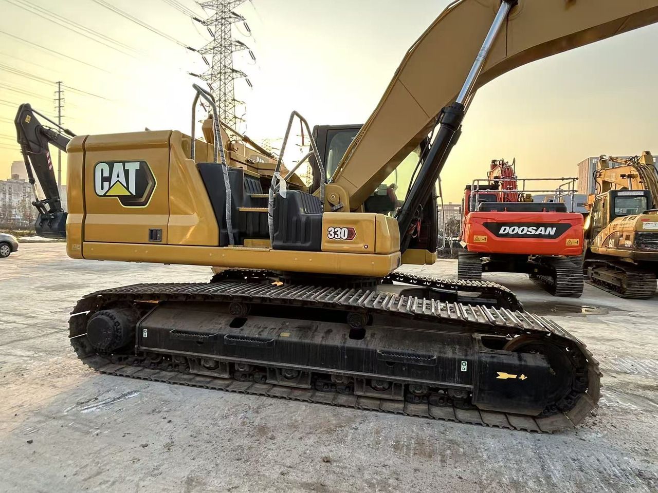 Excavadora CATERPILLAR 330: foto 11
