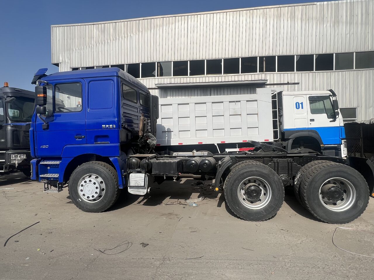 SHACMAN F3000 - Cabeza tractora: foto 1 SHACMAN F3000 - Cabeza tractora: foto 1