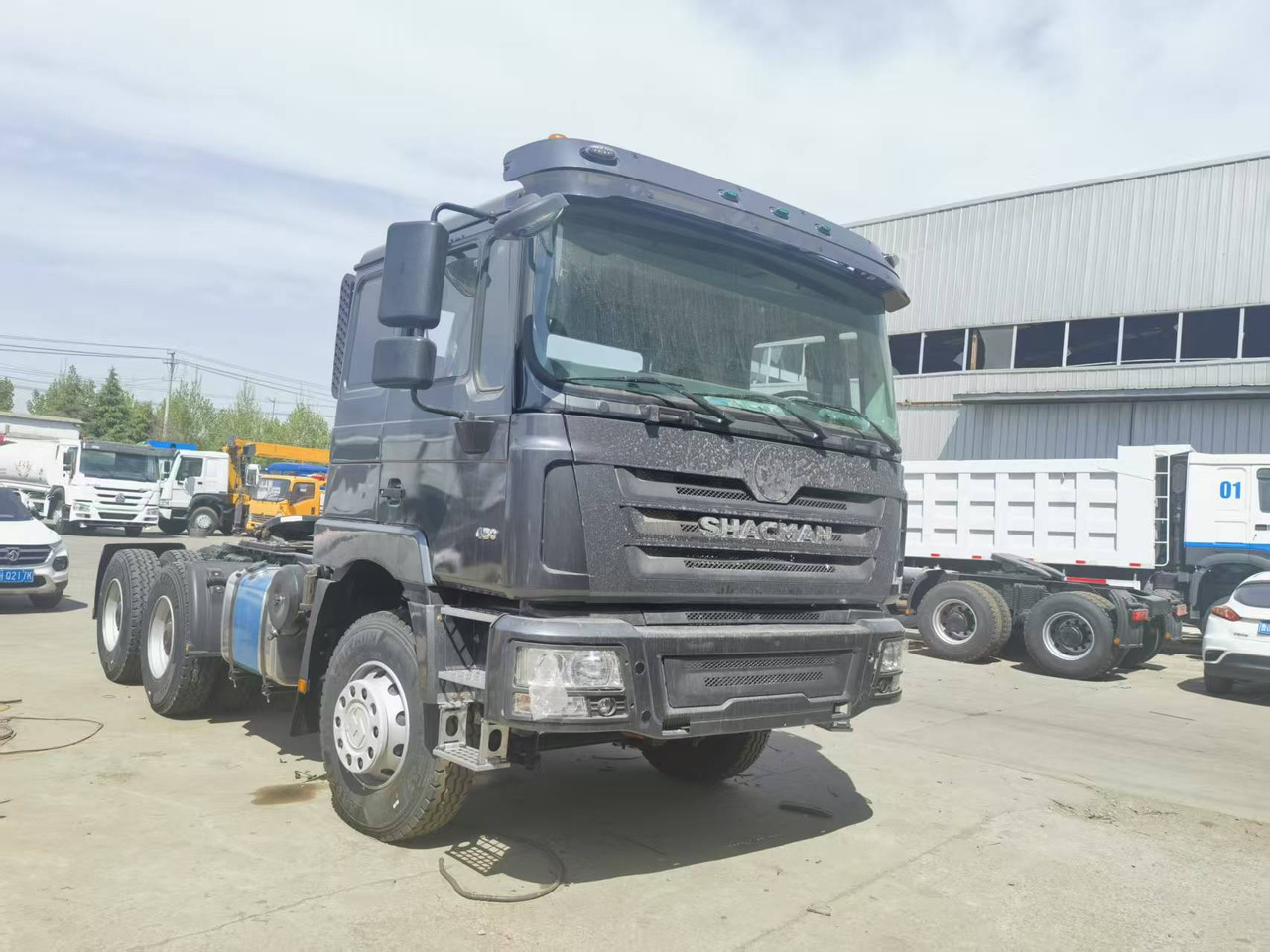Shacman 430 - Cabeza tractora: foto 3 Shacman 430 - Cabeza tractora: foto 3