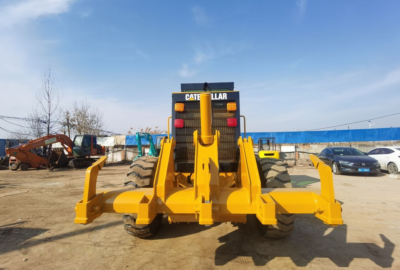 Caterpillar 140H - Grader: foto 4 Caterpillar 140H - Grader: foto 4