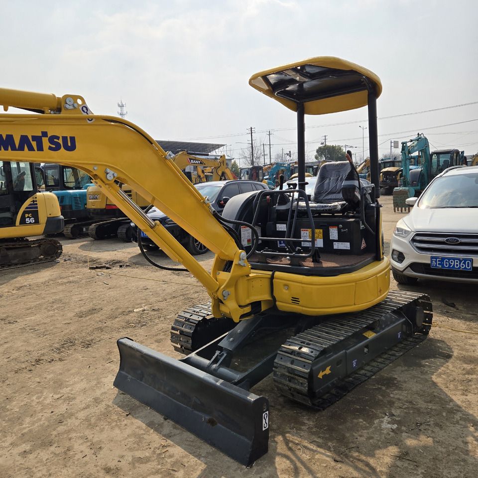 KOMATSU PC30 - Miniexcavadora: foto 4 KOMATSU PC30 - Miniexcavadora: foto 4