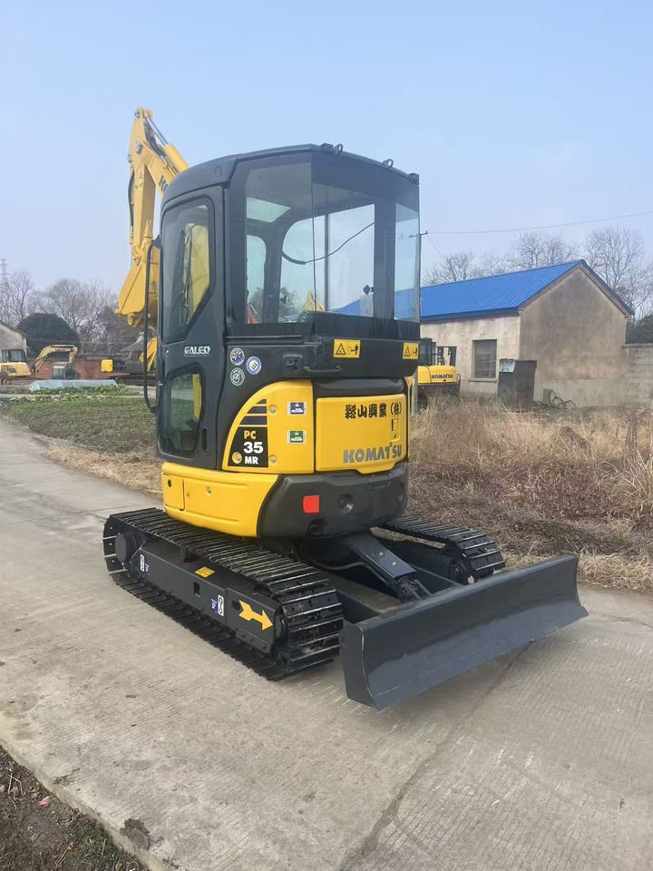 KOMATSU PC35 - Miniexcavadora: foto 2 KOMATSU PC35 - Miniexcavadora: foto 2
