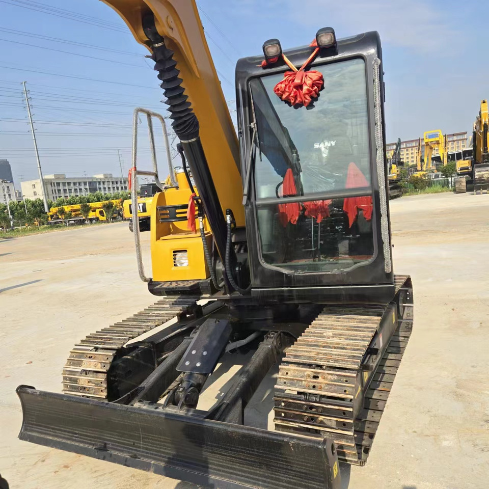 Miniexcavadora SANY SY75C: foto 6
