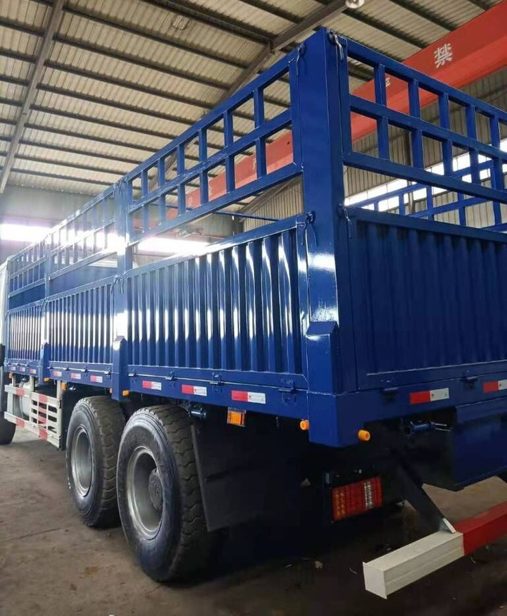 Sinotruk HOWO 375 6*4 Dump truck - Camión caja cerrada: foto 5 Sinotruk HOWO 375 6*4 Dump truck - Camión caja cerrada: foto 5