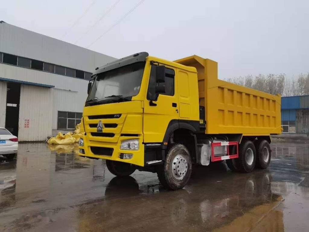 Sinotruk HOWO 6*4 Dump truck - Volquete camión: foto 2 Sinotruk HOWO 6*4 Dump truck - Volquete camión: foto 2