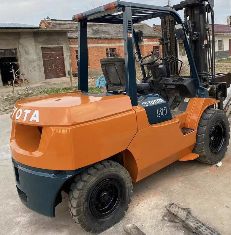 Toyota FD50 - Carretilla elevadora diésel: foto 1 Toyota FD50 - Carretilla elevadora diésel: foto 1