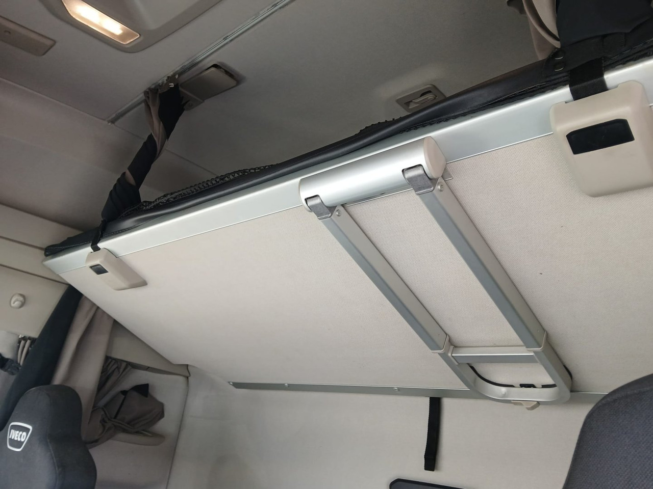 Cabeza tractora Cabeza Tractora IVECO 480 AUTOMATICO CON INTARDER: foto 13 Cabeza tractora Cabeza Tractora IVECO 480 AUTOMATICO CON INTARDER: foto 13