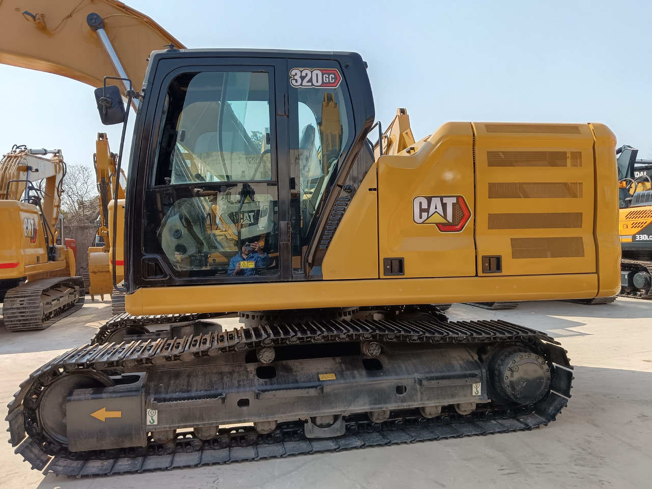 CAT 320 GC 323GC 330GC 336GC - Excavadora de cadenas: foto 1 CAT 320 GC 323GC 330GC 336GC - Excavadora de cadenas: foto 1