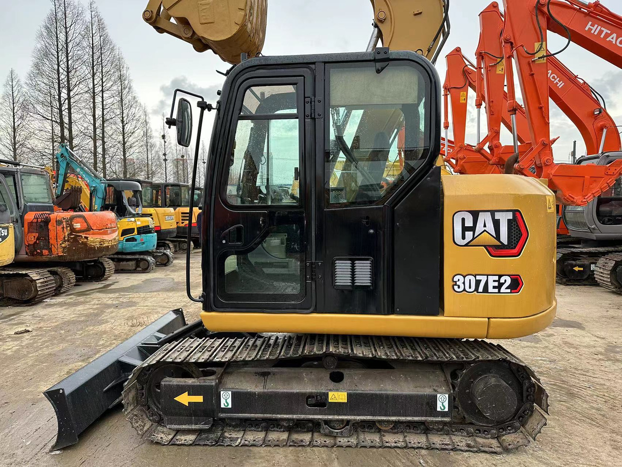 Excavadora de cadenas CATERPILLAR 307E2 CAT 307 E 2: foto 1