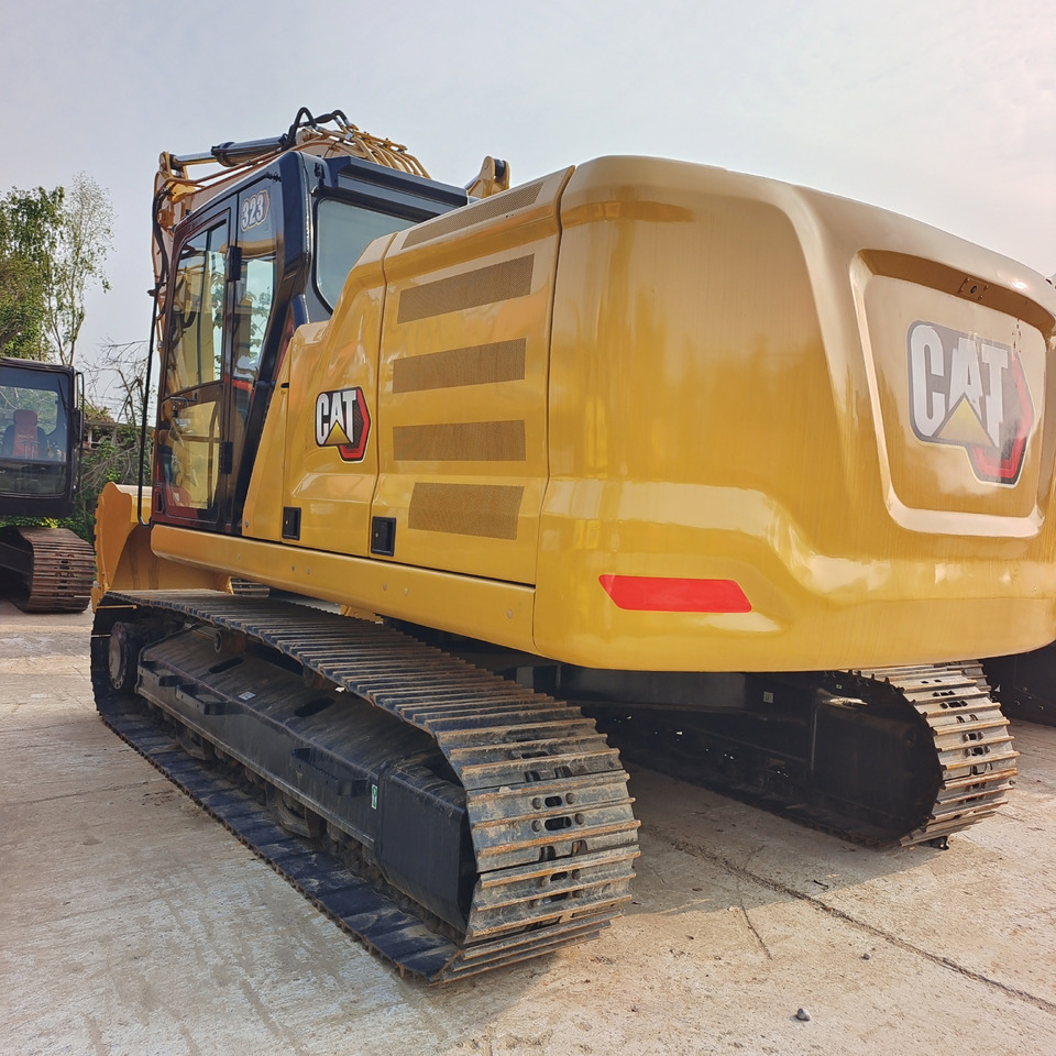 CATERPILLAR 323 New Generation Updated Cat 323 - Excavadora de cadenas: foto 1 CATERPILLAR 323 New Generation Updated Cat 323 - Excavadora de cadenas: foto 1