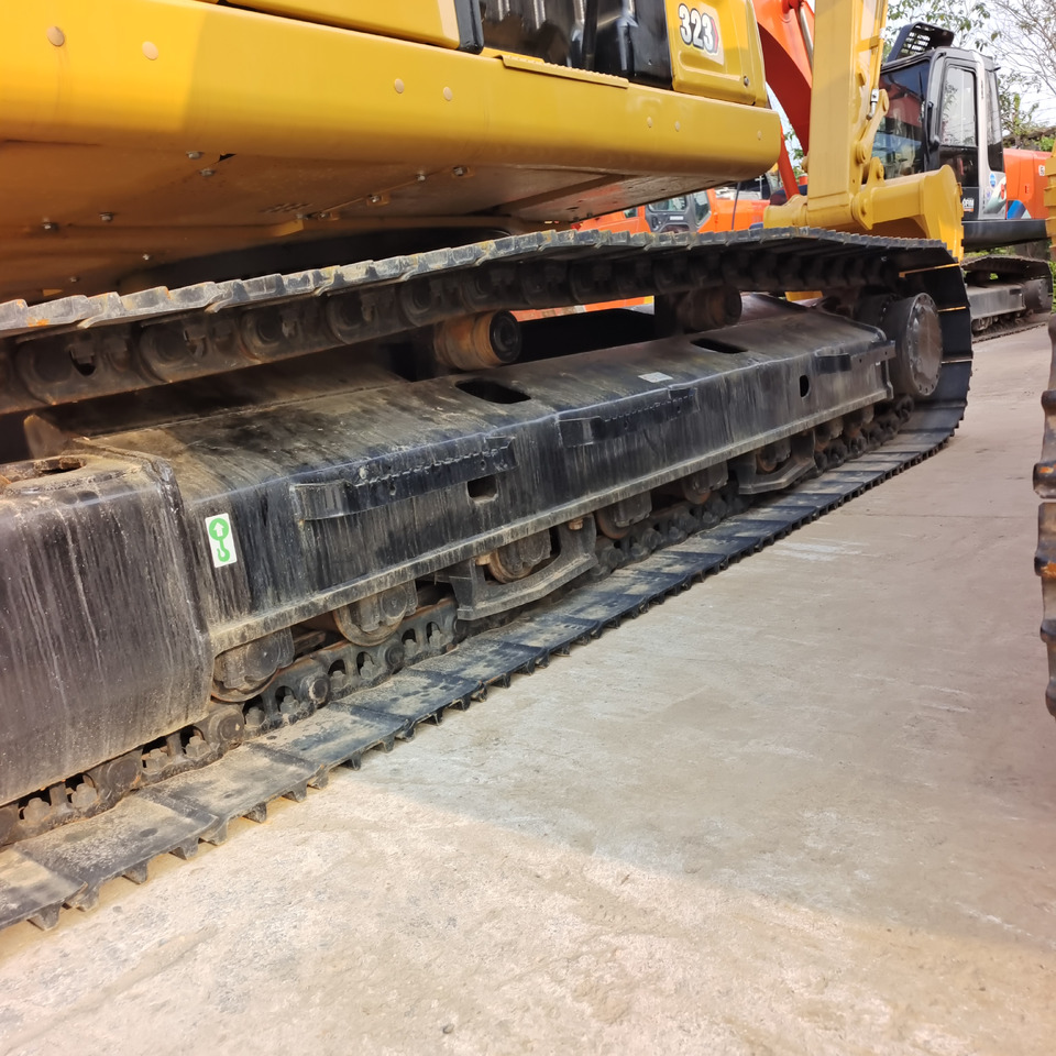 CATERPILLAR 323 New Generation Updated Cat 323 - Excavadora de cadenas: foto 5 CATERPILLAR 323 New Generation Updated Cat 323 - Excavadora de cadenas: foto 5