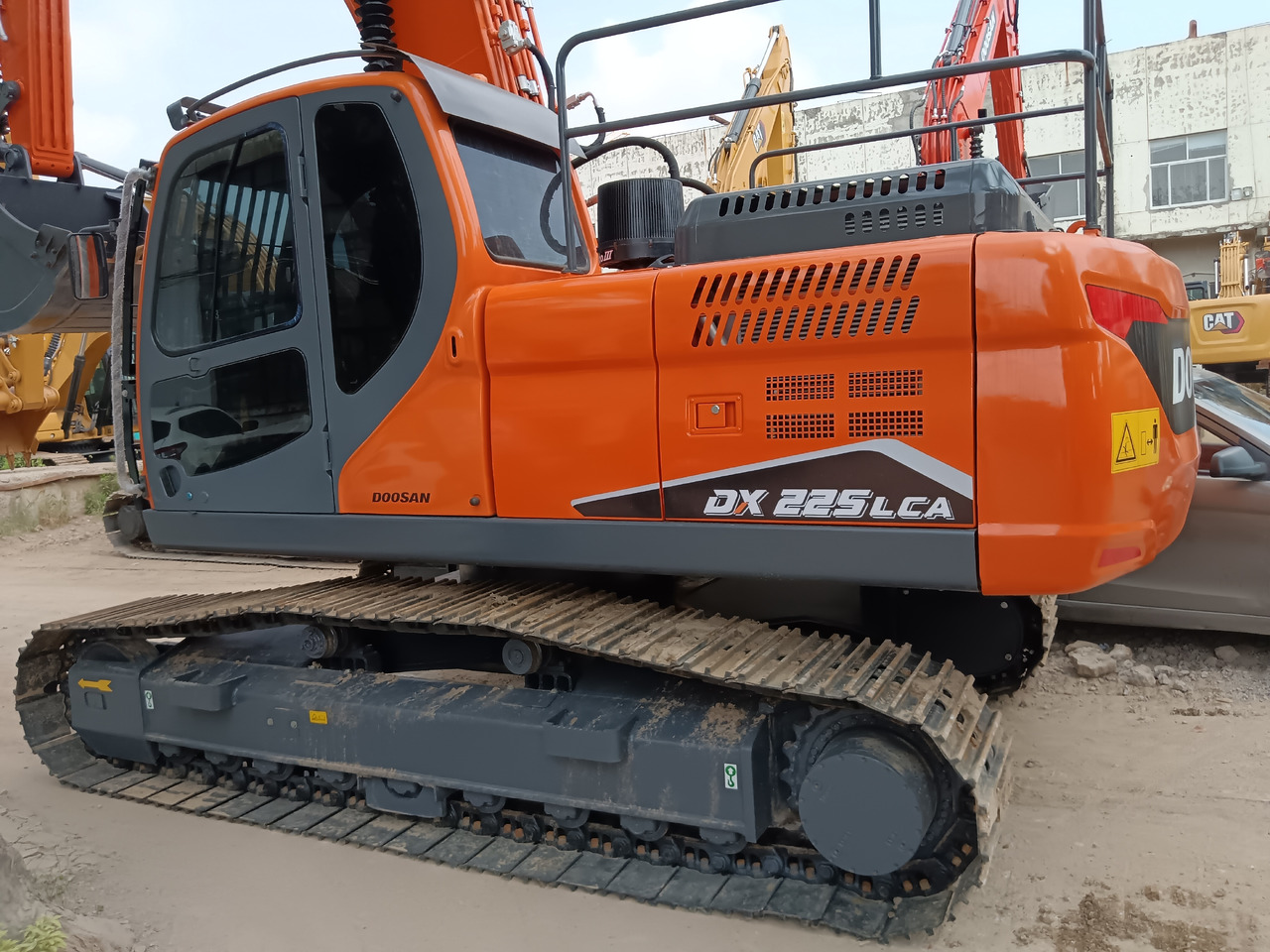 DOOSAN DX225 LC- 9C DX225LCA - Excavadora de cadenas: foto 1 DOOSAN DX225 LC- 9C DX225LCA - Excavadora de cadenas: foto 1